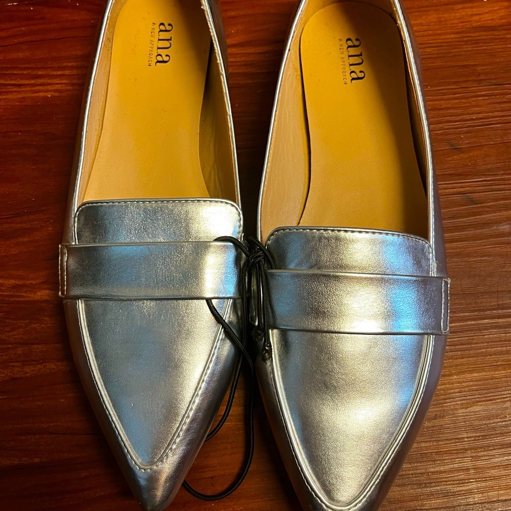 Silver flats